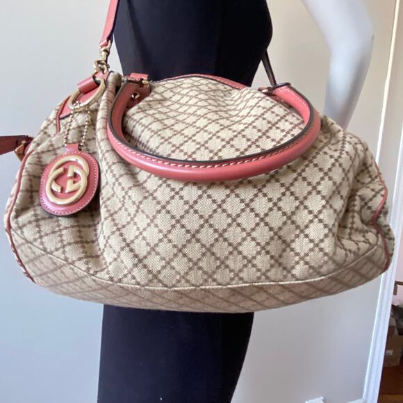 Authentic Gucci Canvas & Pink Leather Shoulder Bag - Picture 5 of 16